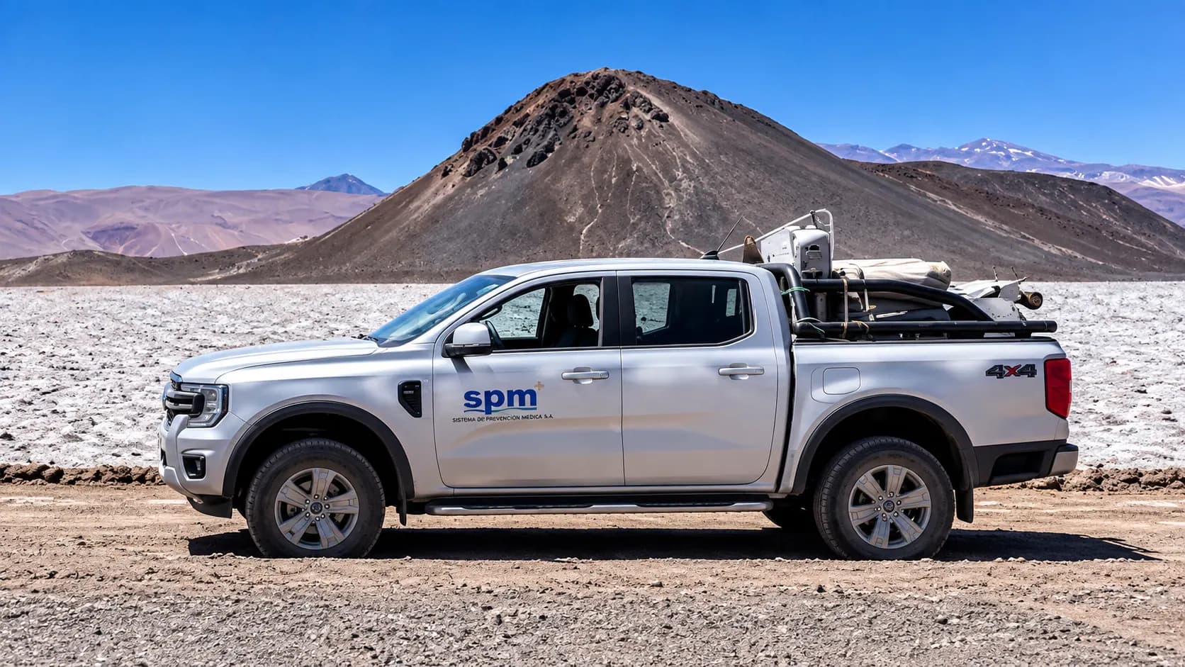 Camioneta 4x4 de SPM para zonas remotas